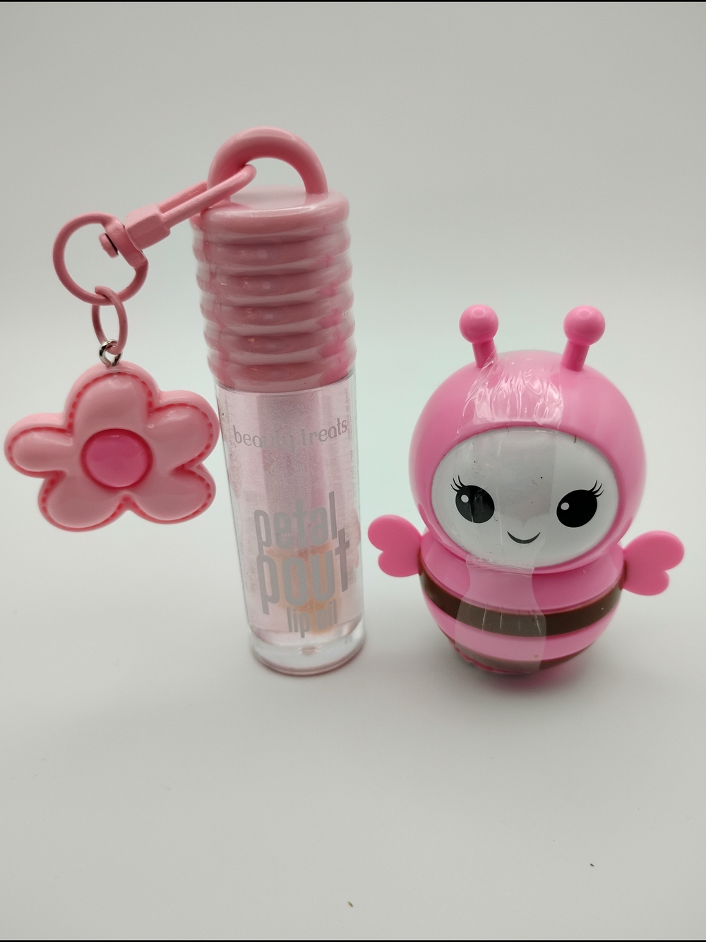 Petal Pout Pink Lip Oil By Beauty Treats & Bumblebee Lip Balm - Picture 4 of 4